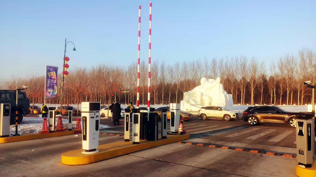 “爾濱”強勢出圈，科拓智慧停車(chē)助力多個(gè)景區迎接“八方來(lái)客”